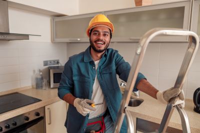 How A Handyman Can Help Prepare A Home For Sale